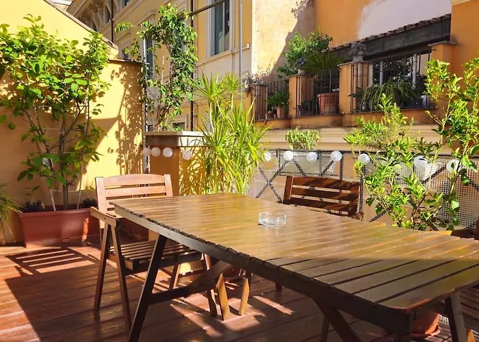 Cozy Modern With Terrace - Pantheon Apartmán Řím